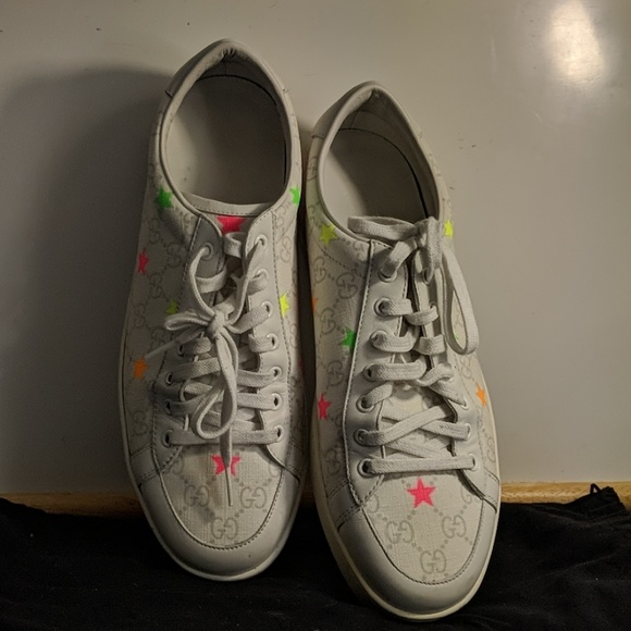 Gucci - Picture 2 of 3